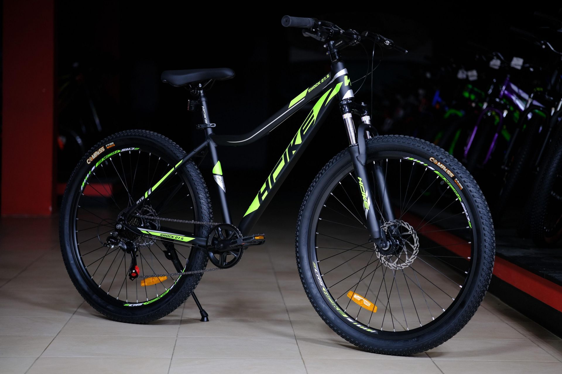 Велосипед HOKE Shock 27,5 MD матовый чёрный-зелёный 17